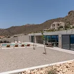 Alba Cave خانيا