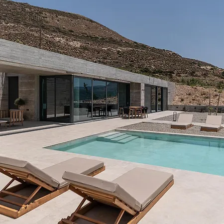 Alba Cave Villa *