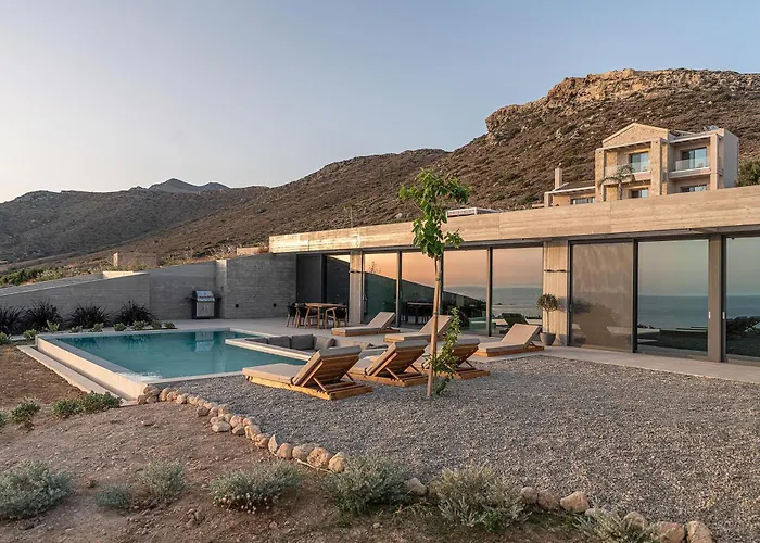 Alba Cave فيلة خانيا