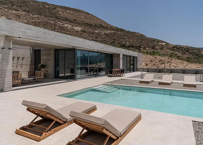 Alba Cave فيلة *