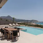 Alba Cave Villa *