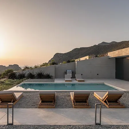 Alba Cave Ханья