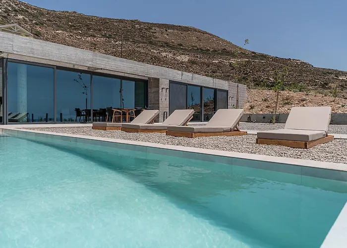 Вилла Alba Cave *